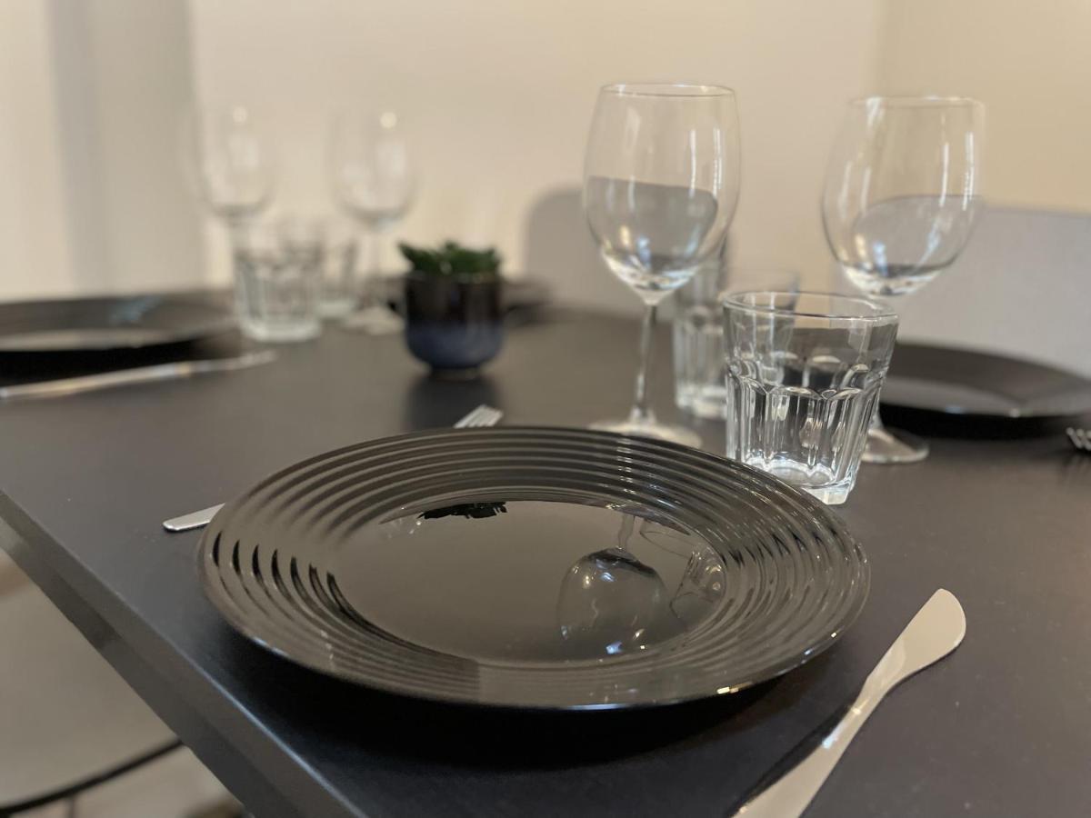 Saphir, Hyper Centre Ville Au Calme Au Fond D'Une Impasse Caen Bagian luar foto